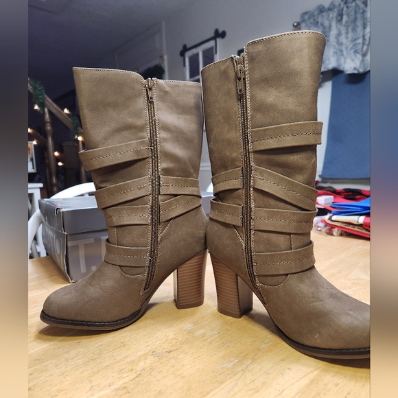 Apt.9 Makenzie Taupe calf boot - Picture 2 of 8